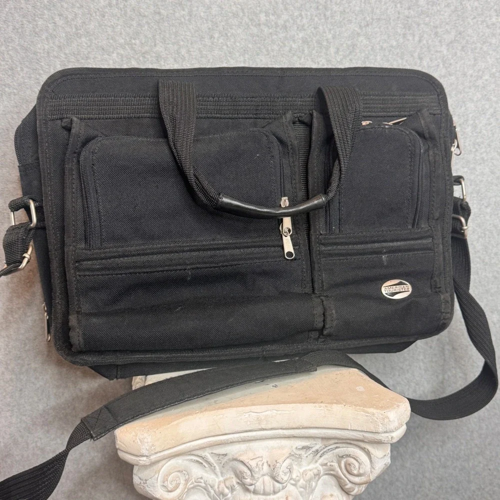 American Tourister Shoulder Bag Black Laptop Briefcase Work Travel